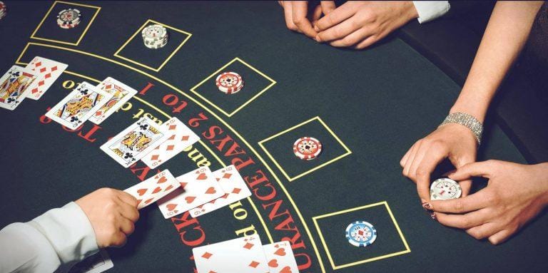 Bí Quyết Chơi Blackjack Tại OK365X Chi Tiết Từ A Đến Z, Chơi Là Trúng Ngay 2 blackjack tại OK365